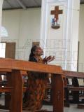 praying in church