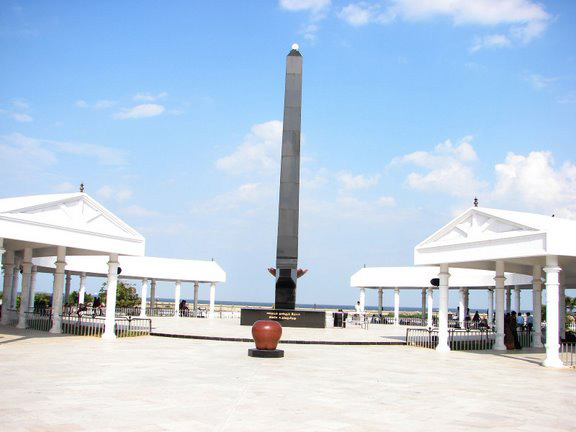 Annadurai Memorial, Marina Beach, Chennai
