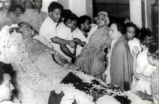 Annadurai Funeral with MGR