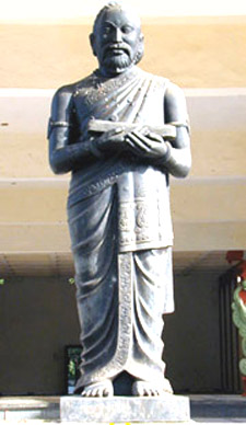 Kamban Statue