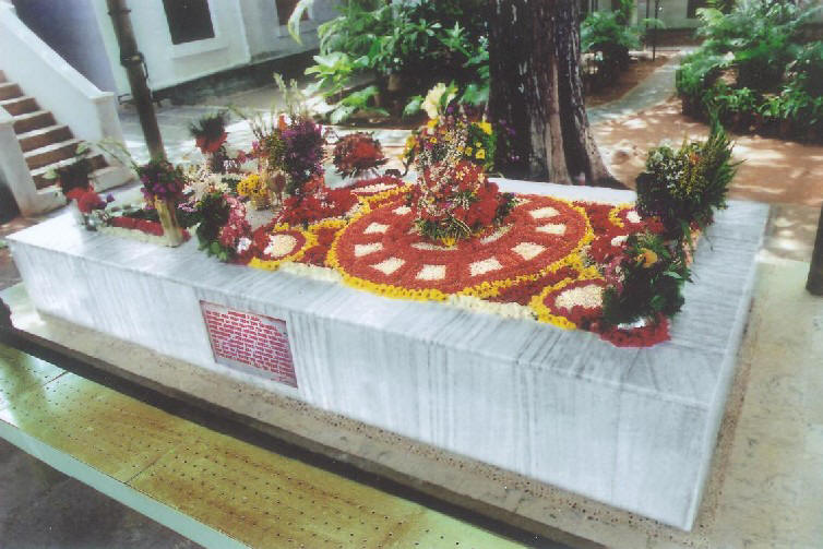 Aurobindo Samadhi at Pondicherry